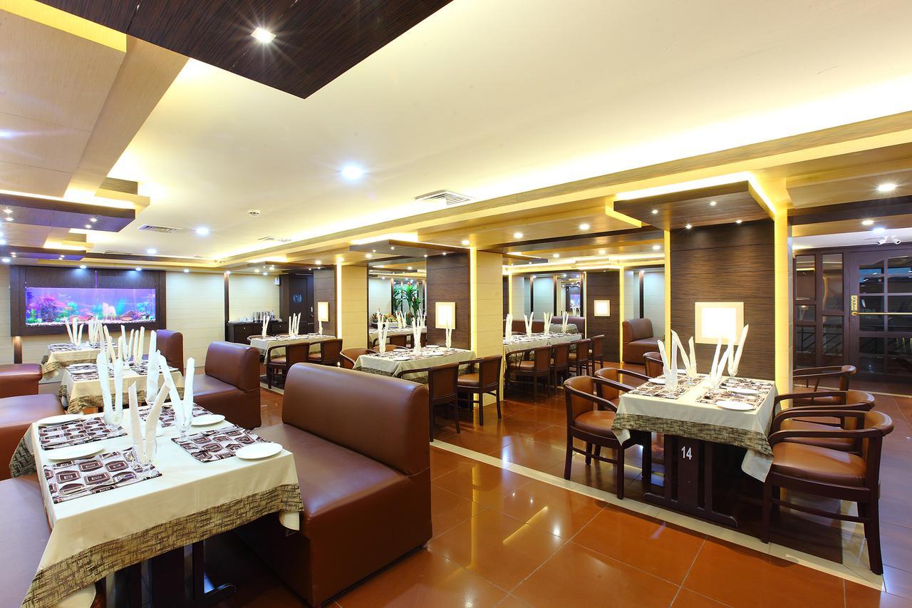 Trichur Towers Thrissur Exterior photo